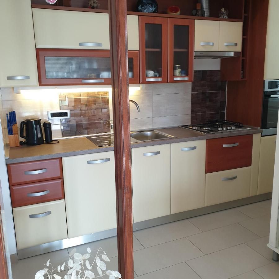 Fili Daire Vodice Dış mekan fotoğraf